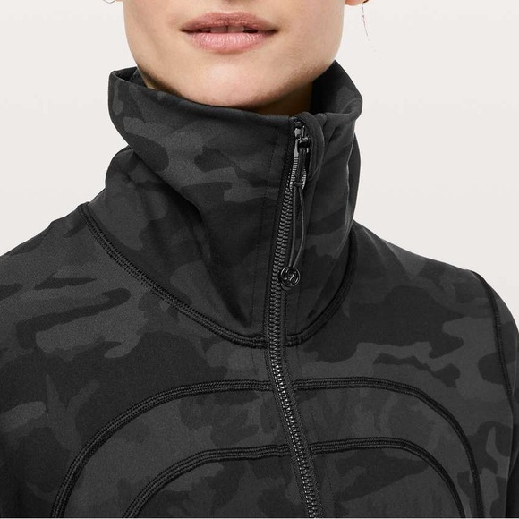 Lululemon In Stride Jacket - Picture 3 of 10